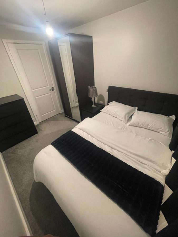 Beautiful En-Suite Bedroom Ipswich Bagian luar foto