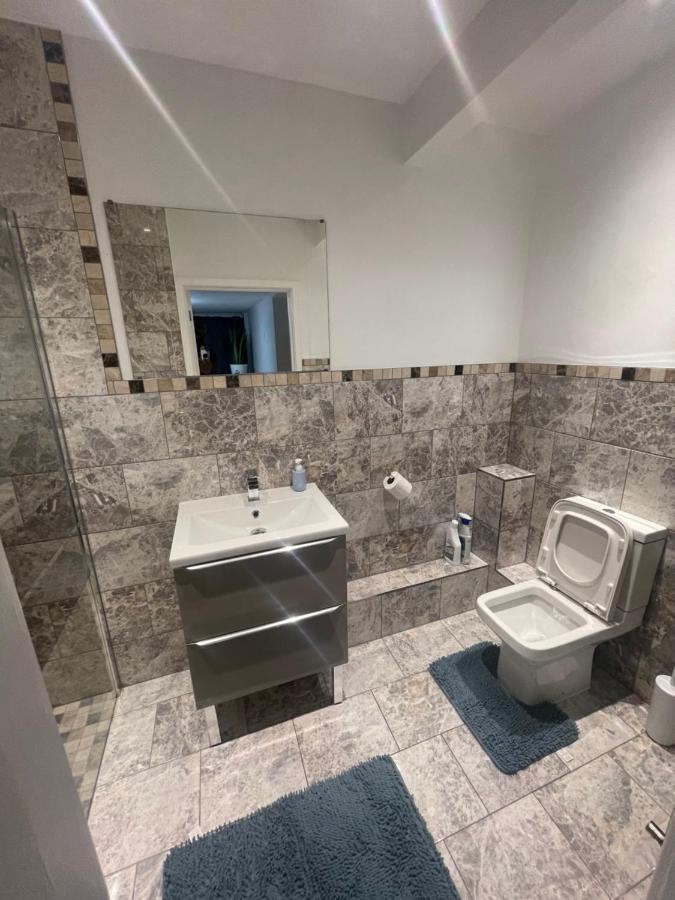 Beautiful En-Suite Bedroom Ipswich Bagian luar foto