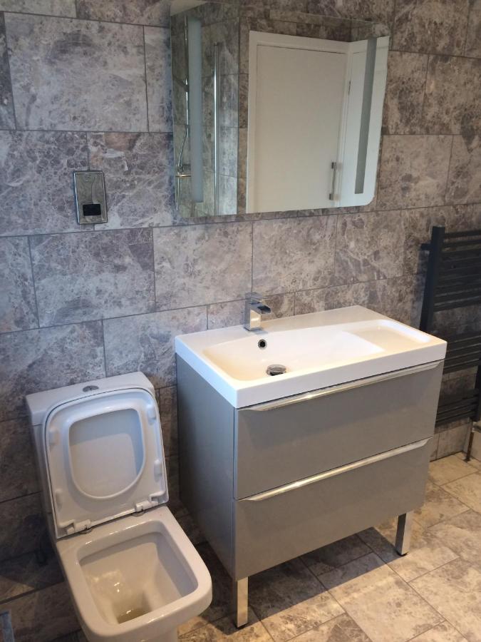 Beautiful En-Suite Bedroom Ipswich Bagian luar foto