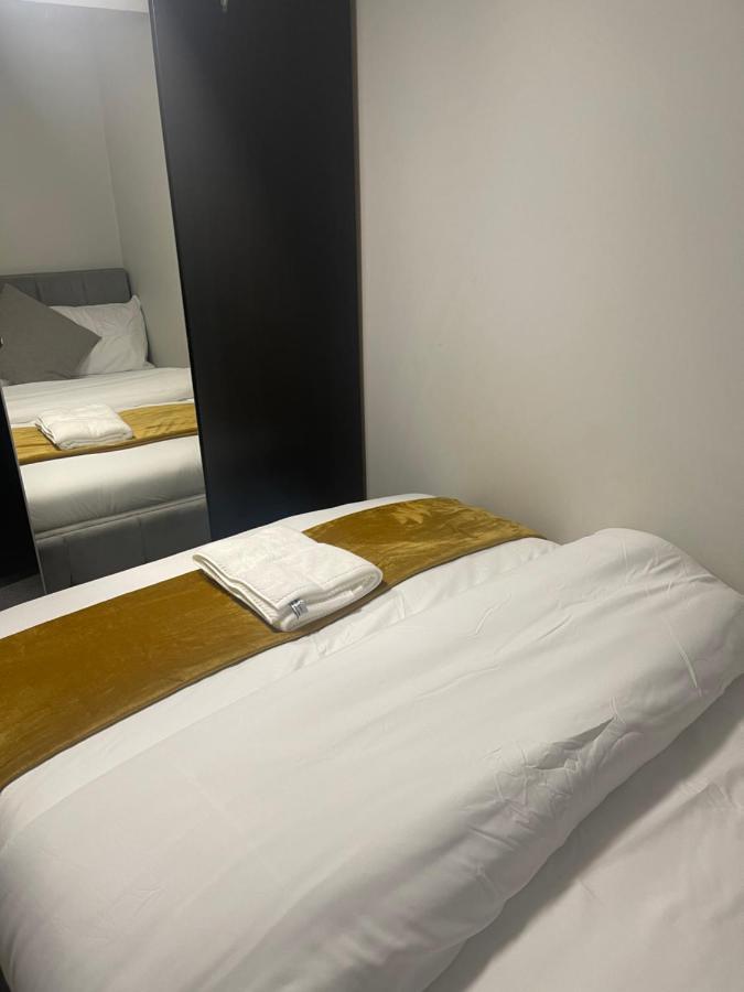 Beautiful En-Suite Bedroom Ipswich Bagian luar foto